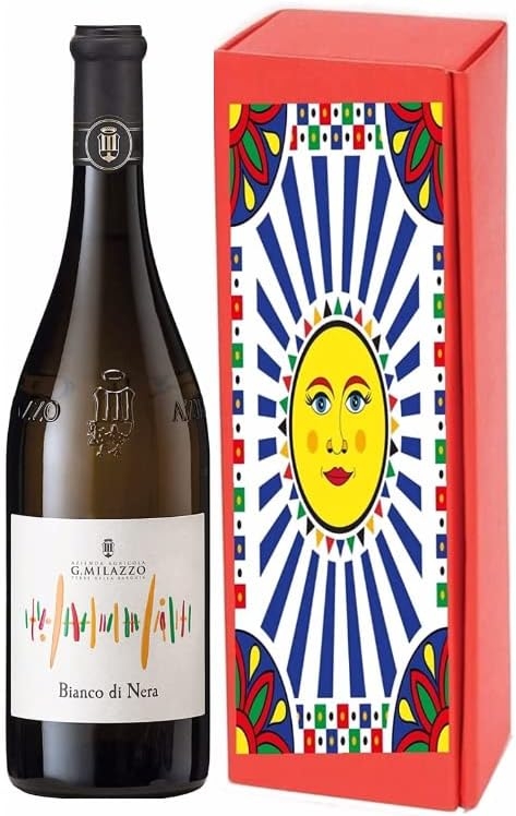 Sicilia Bedda - BIANCO DI NERA Vino Biologico - Azienda Agricola Milazzo - blend di Nero Cappuccio, Chardonnay e Inzolia - Bottiglia da 0,75 Lt in Elegante Cofanetto(1 Bottiglia)
